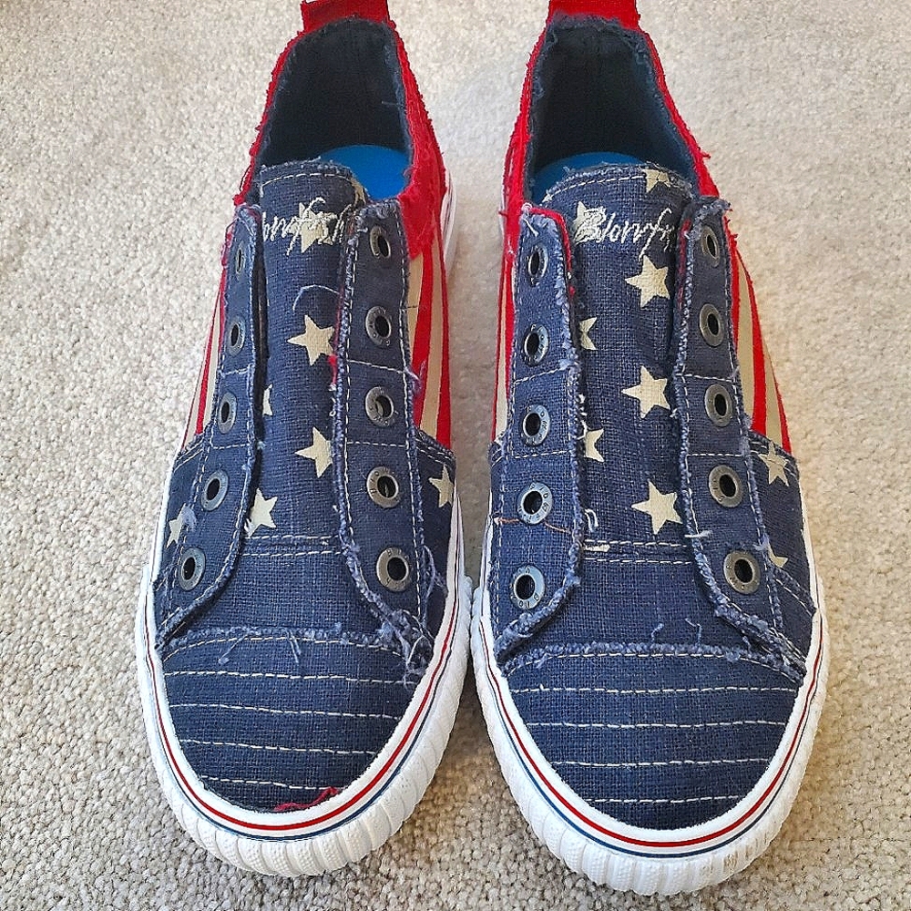 Blowfish Shoes Patriotic Brand New Distressed Frayed Slip On Womens 9 Malibu